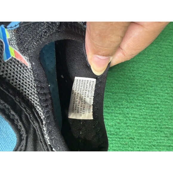 Newtz Boys Youth Water Shoes Size 2/3 UPF 50+  Toe Shoes - Picture 5 of 6